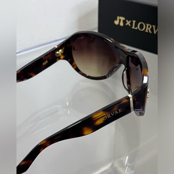 Women's Lorvae Sunglasses - Picture 3 of 8